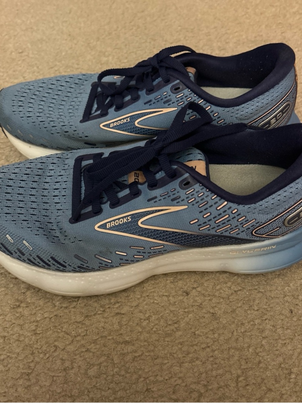 Brooks Glycerin GTS Light Blue Running Shoes with Navy Details